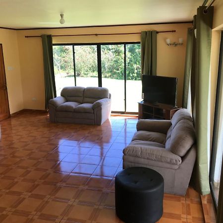 Cabañas Tautira Hanga Roa Exterior foto