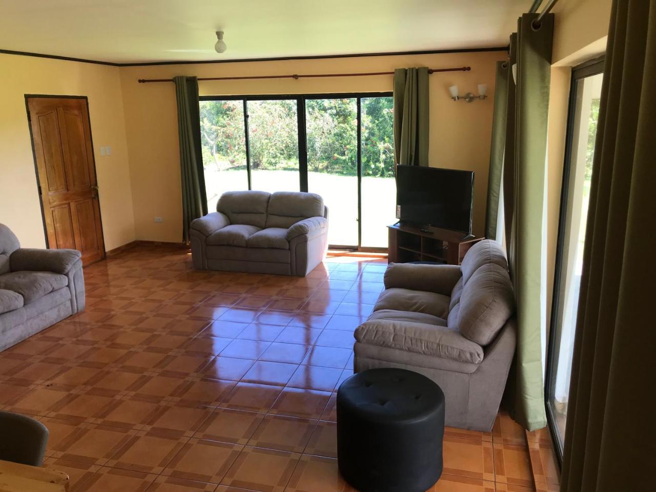 Cabañas Tautira Hanga Roa Exterior foto